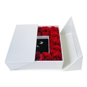 Wholesale Valentine's Day Gift Lipstick Necklace 16 Eternal Rose Flower Gift Box For Birthday Mother's Day Gift 2023